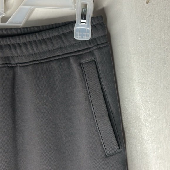 Men’s Dark Gray Puma Logo Athletic Shorts Sz Med - Picture 3 of 9